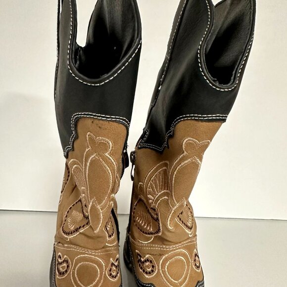 *NEW* AMS Cowgirl Boots - Picture 6 of 13